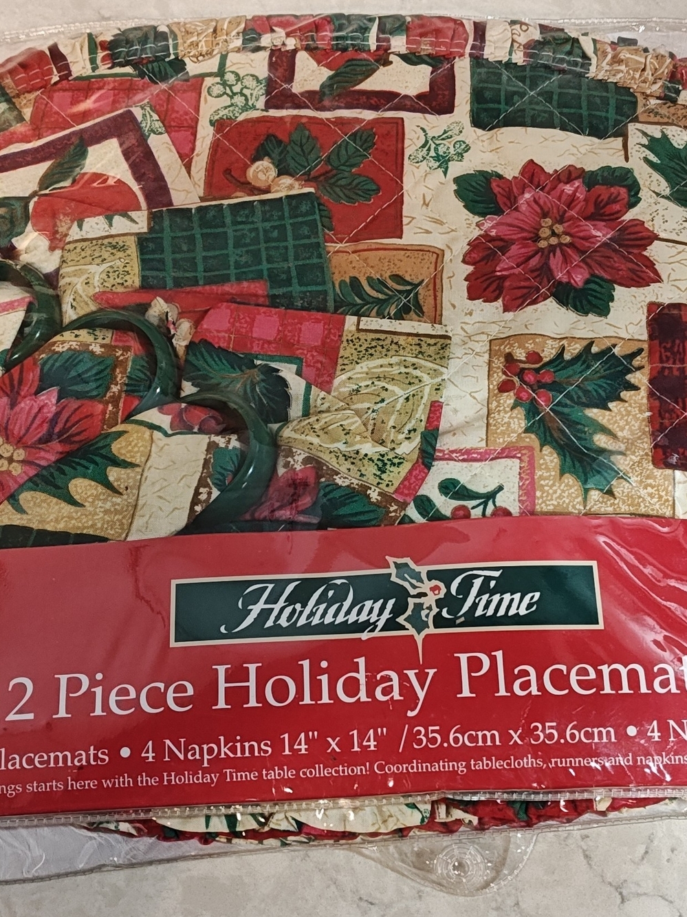 Vintage Christmas Poinsettia Set 8 Quilted Placemats 8 Napkins 8 Rings